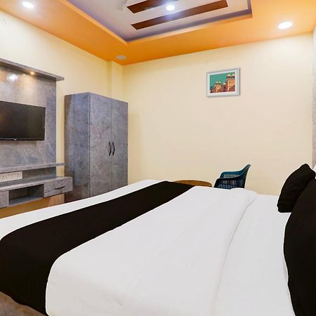 Super Hotel O Raas Plaza กานปูร์ ภายนอก รูปภาพ