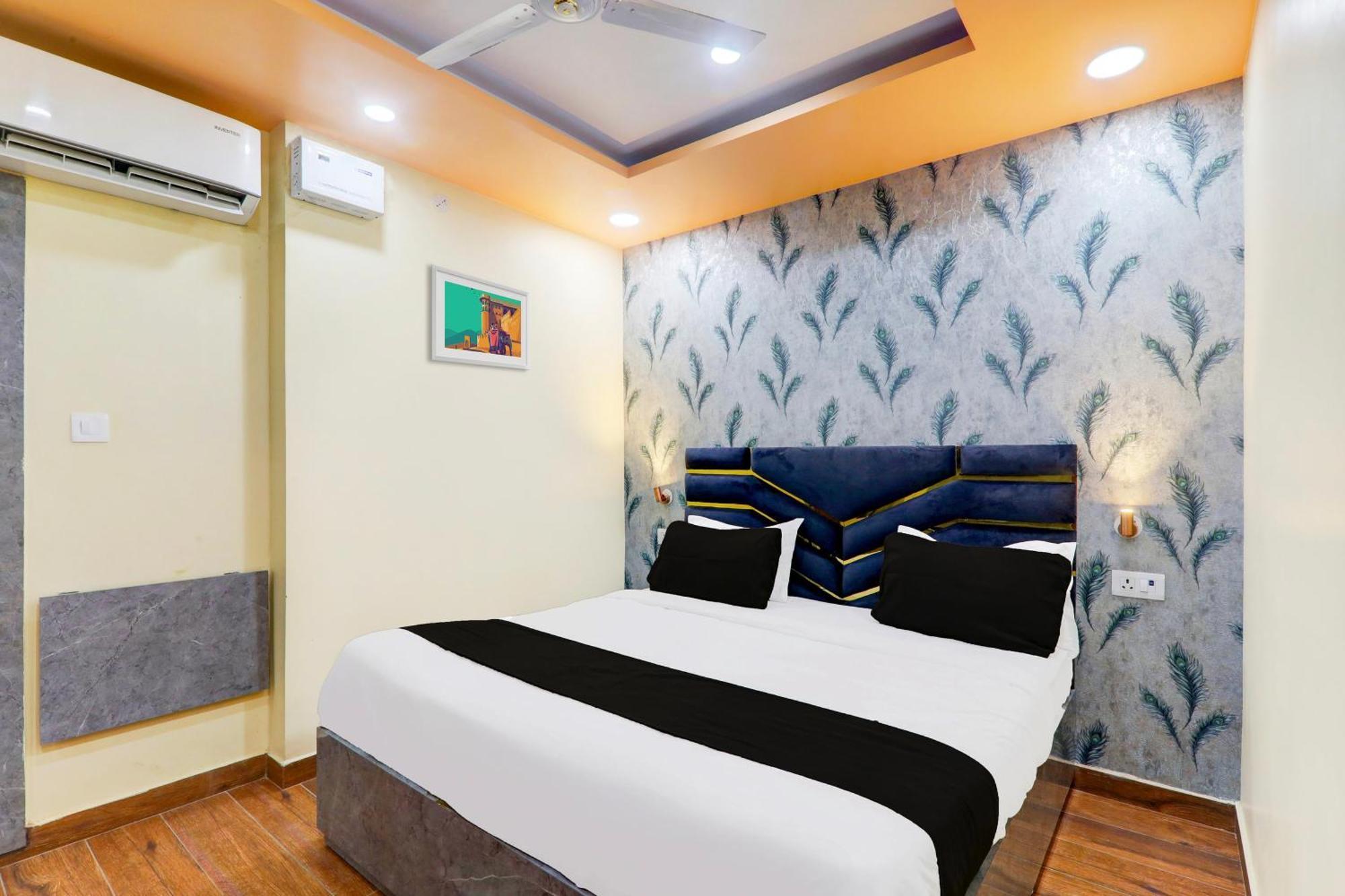 Super Hotel O Raas Plaza กานปูร์ ภายนอก รูปภาพ